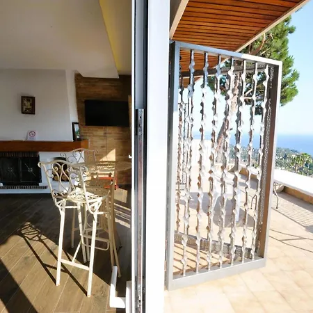 Holiday home Fluvia Fuer 17 Personen In *